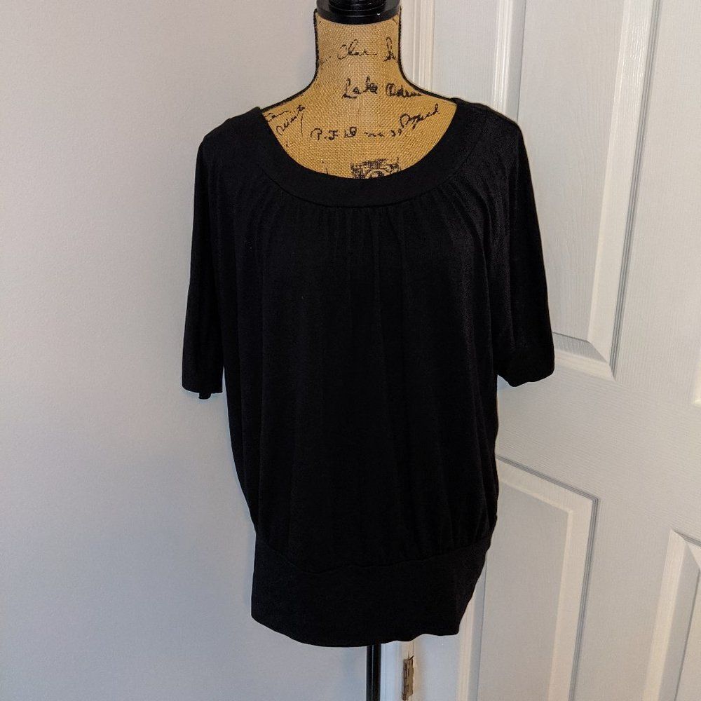 Scoop neck blouse